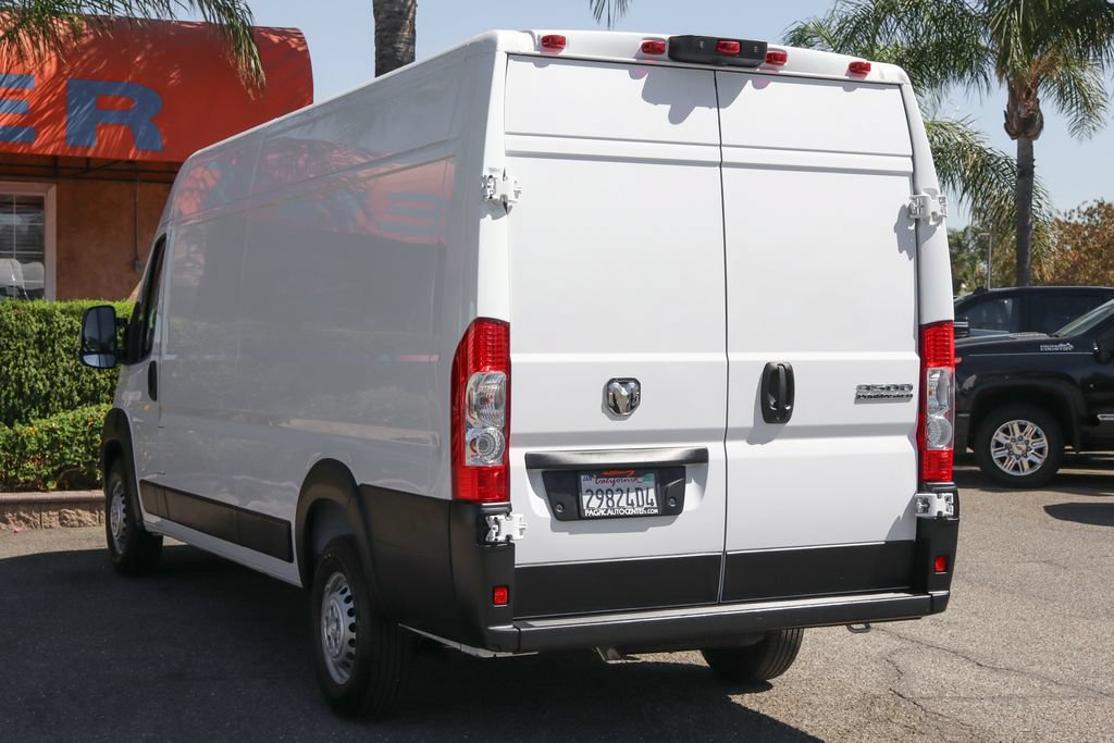 Used 2024 RAM ProMaster 3500 FWD image 6