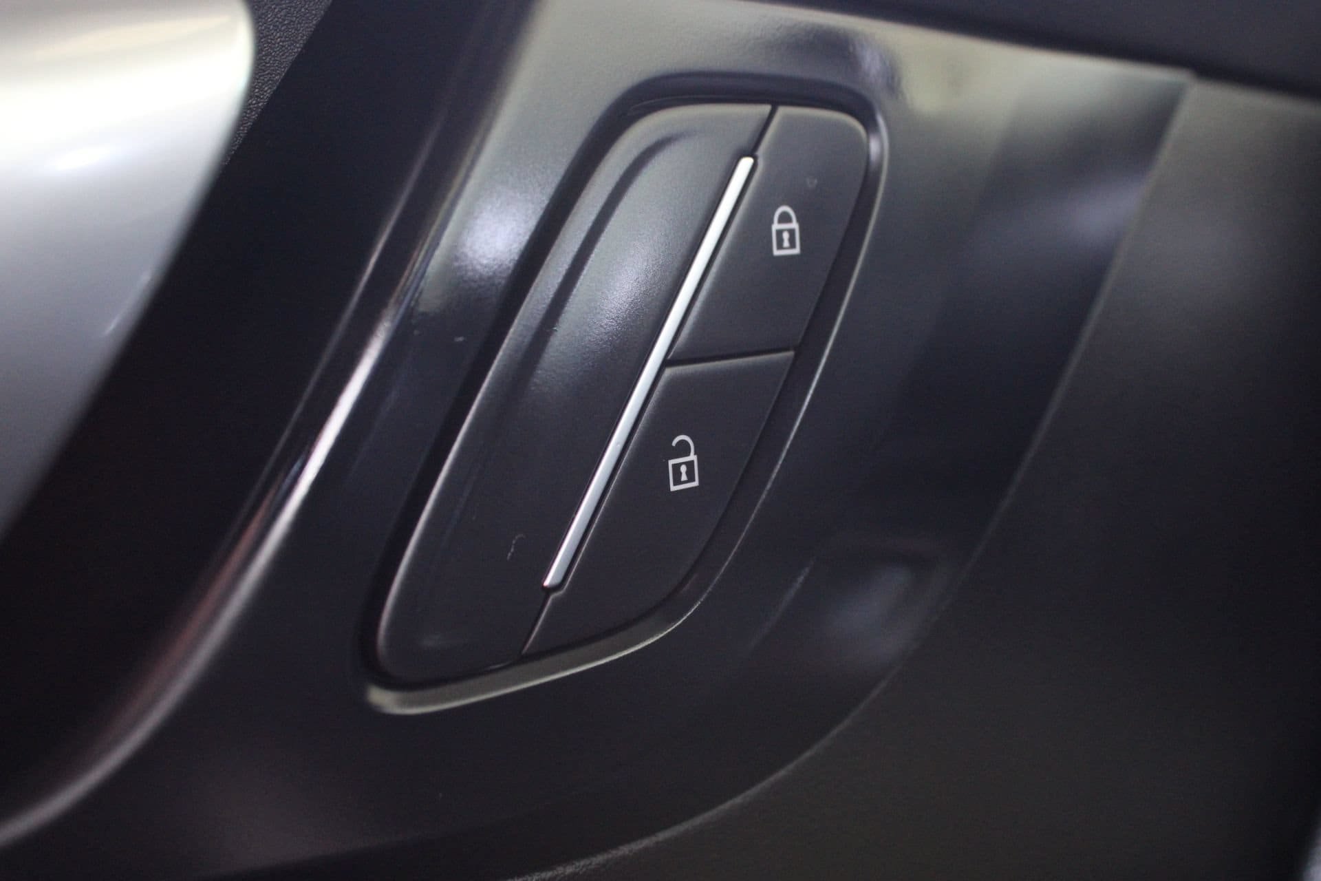 Used 2026 Buick Enclave Sport Touring AWD/4WD image 26