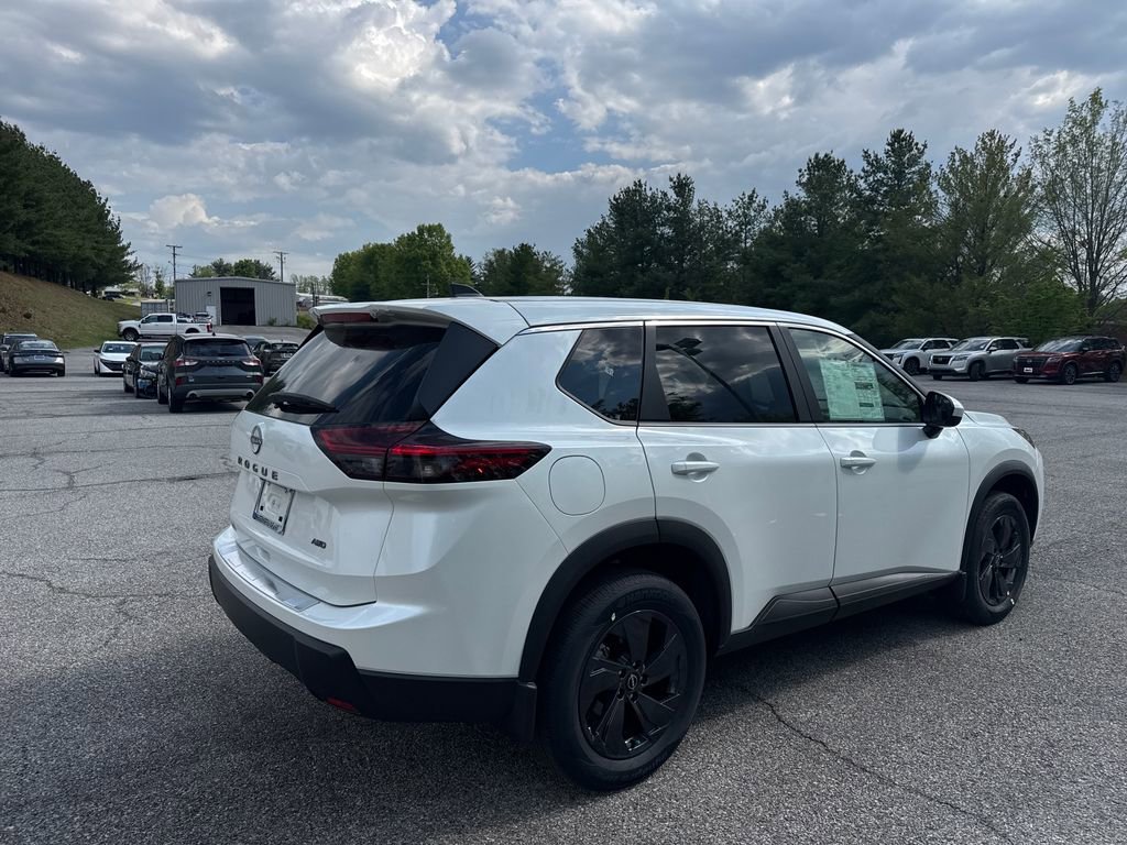 New 2026 Nissan Rogue SV AWD/4WD image 5