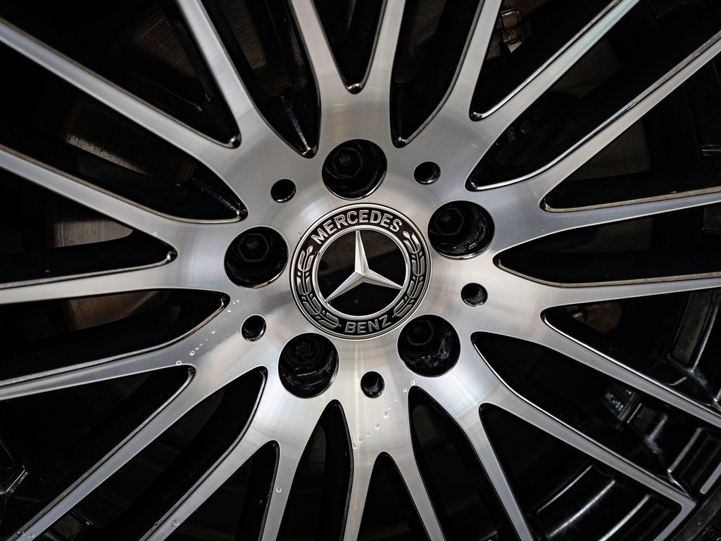 Certified 2025 Mercedes-Benz C 300 4MATIC Sedan image 8