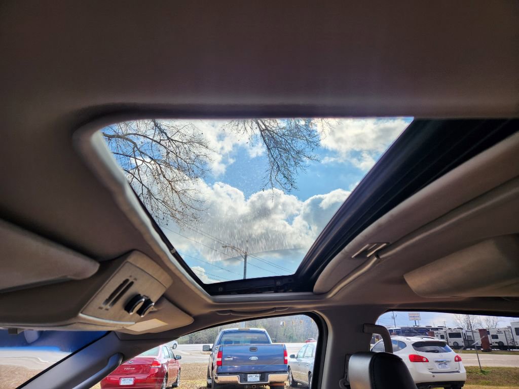 Used 2008 Nissan Armada SE w/ Premium Pkg image 20