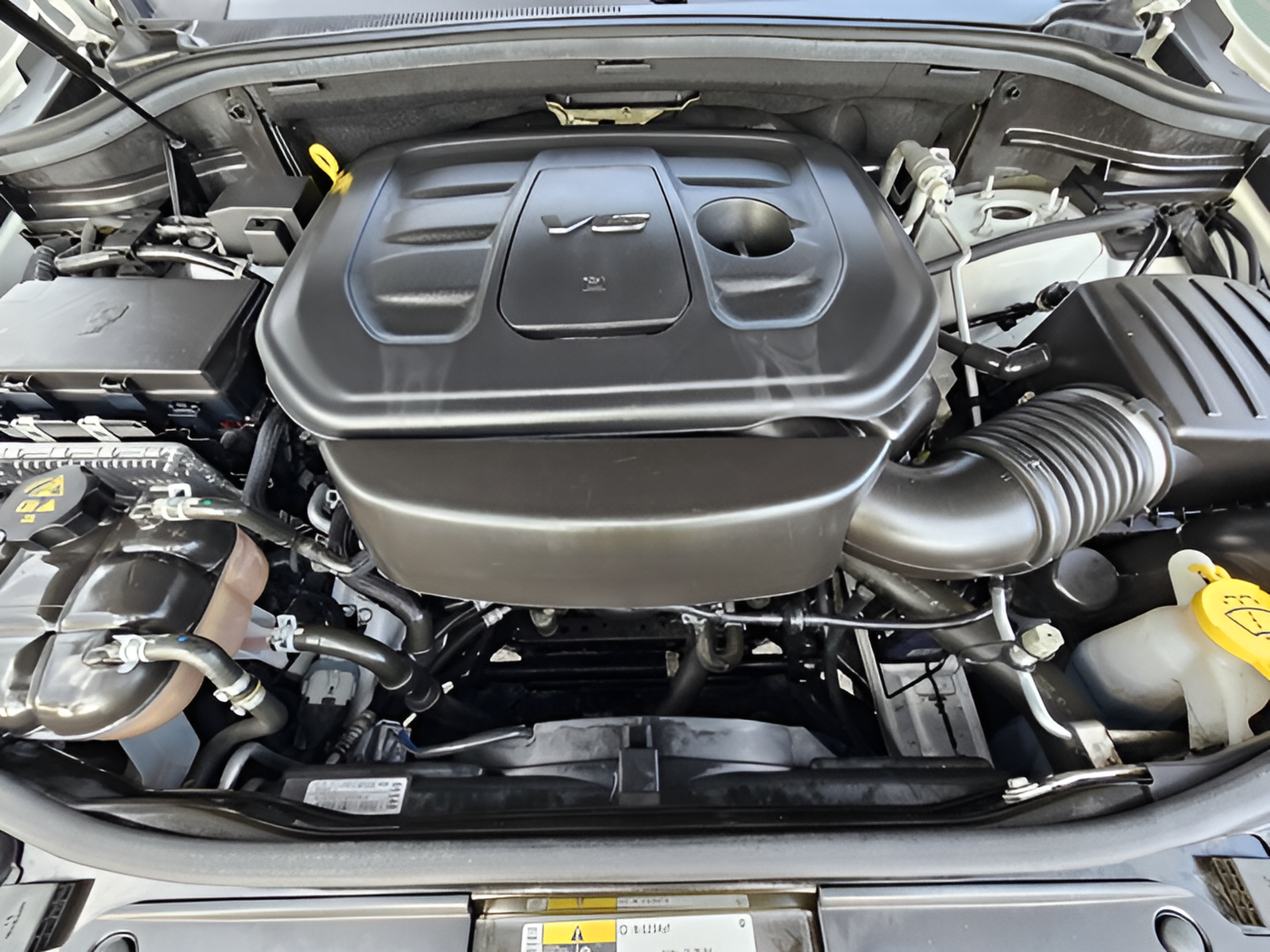 Used 2020 Jeep Grand Cherokee Altitude RWD image 24