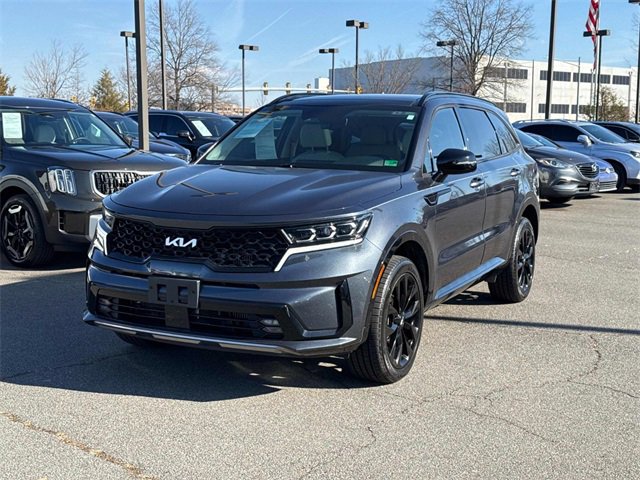 Certified 2022 Kia Sorento SX image 5