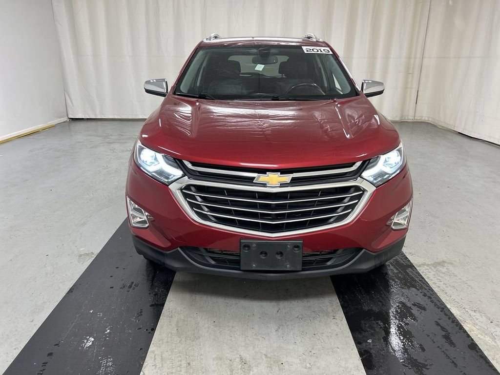 Used 2019 Chevrolet Equinox Premier FWD image 3