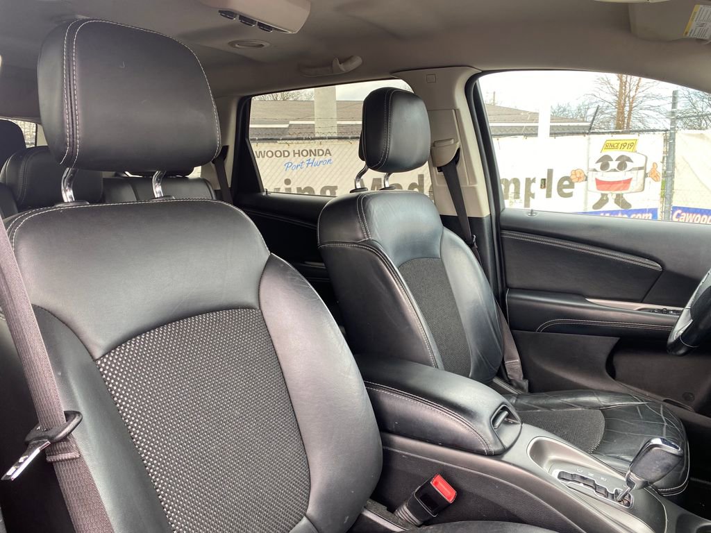 Used 2019 Dodge Journey Crossroad image 17