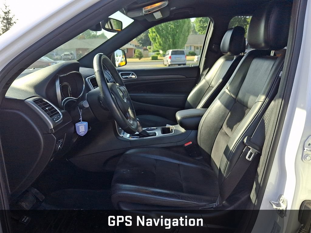 Used 2018 Jeep Grand Cherokee Altitude AWD/4WD image 16