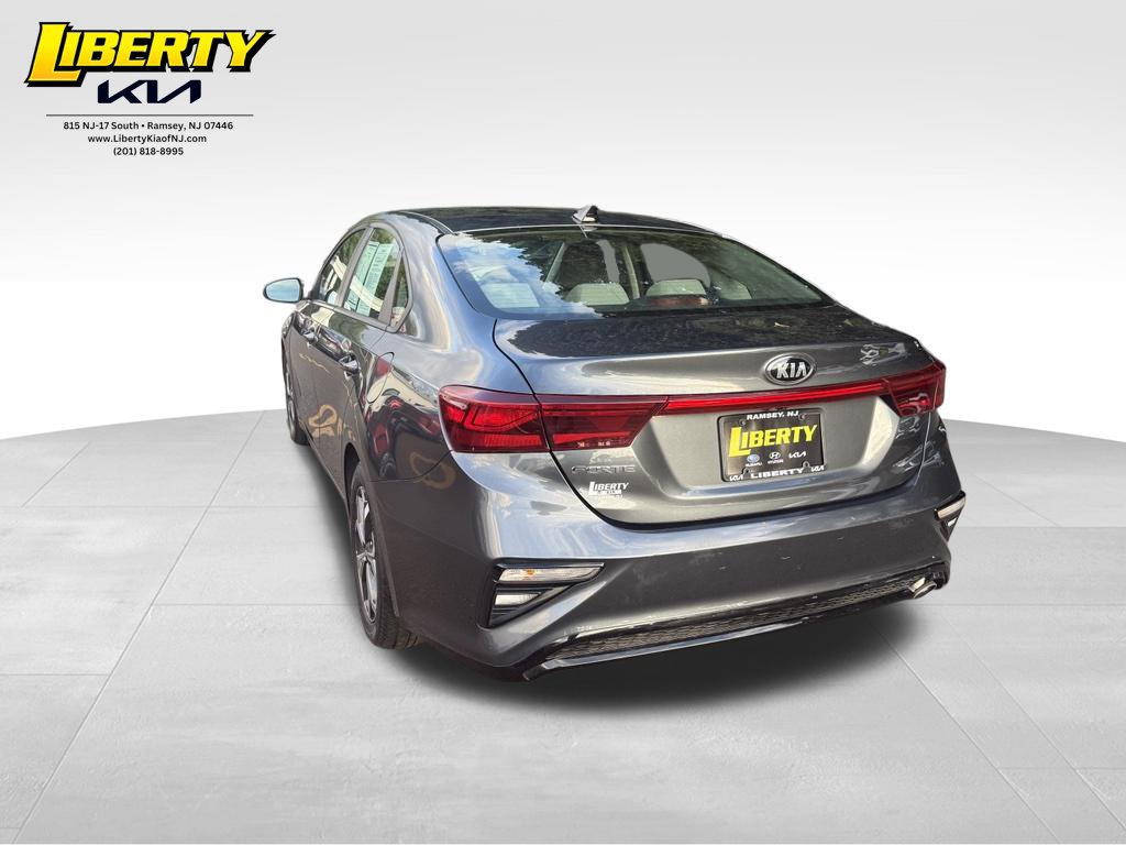 Used 2019 Kia Forte LXS FWD image 5