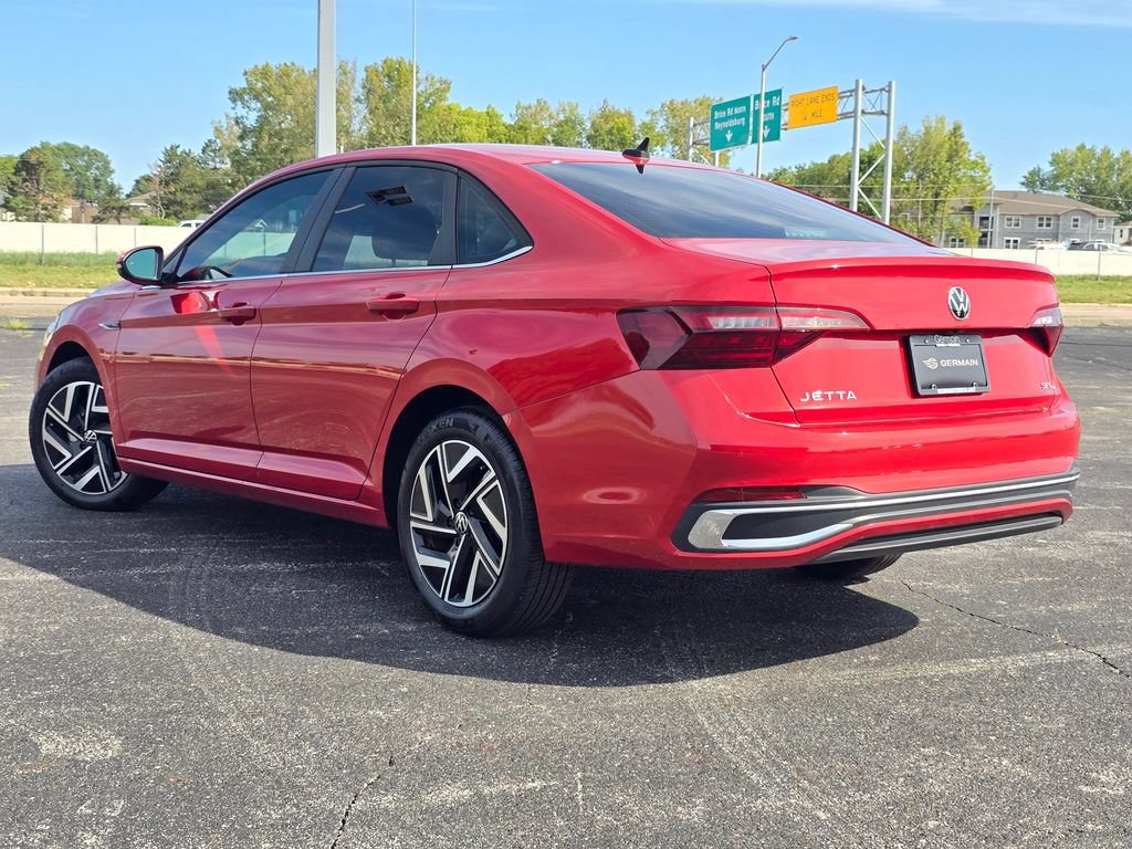 Used 2023 Volkswagen Jetta SEL FWD image 16