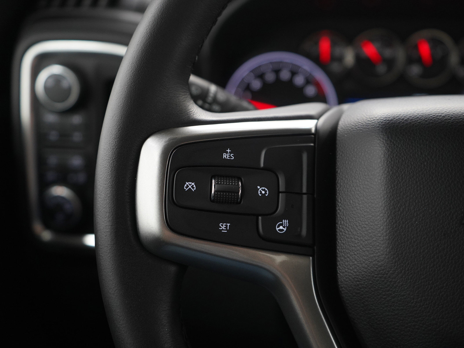 Used 2019 Chevrolet Silverado 1500 RST image 27