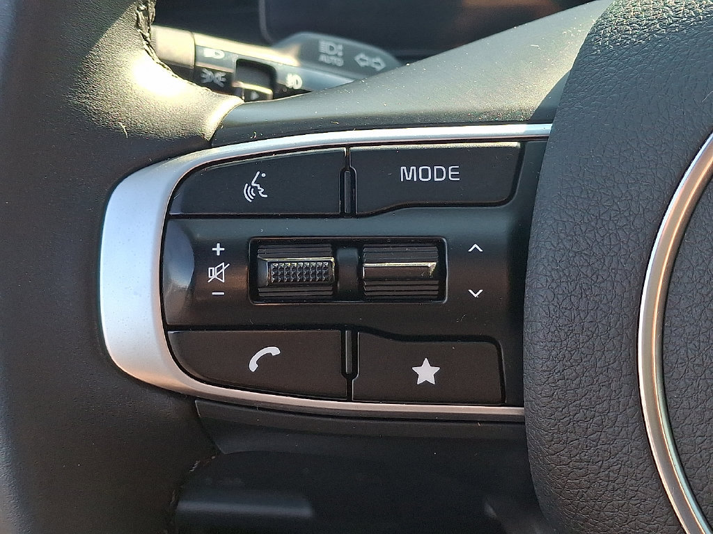 Certified 2025 Kia K5 GT-Line w/ GT-Line Premium Package AWD/4WD image 17