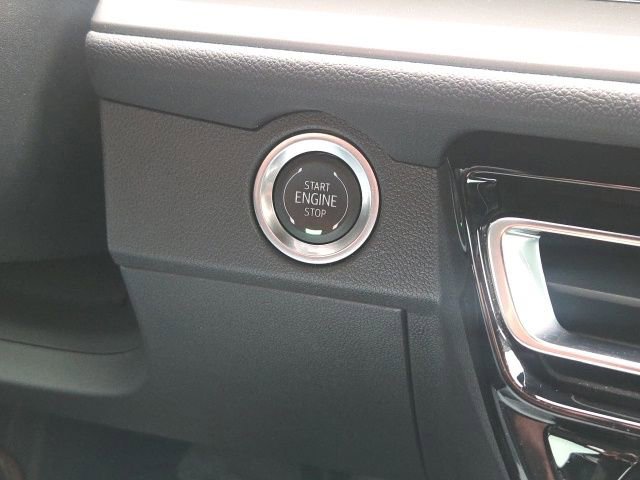 Used 2024 Chevrolet Traverse LT w/ LPO, Floor Liner Package FWD image 44
