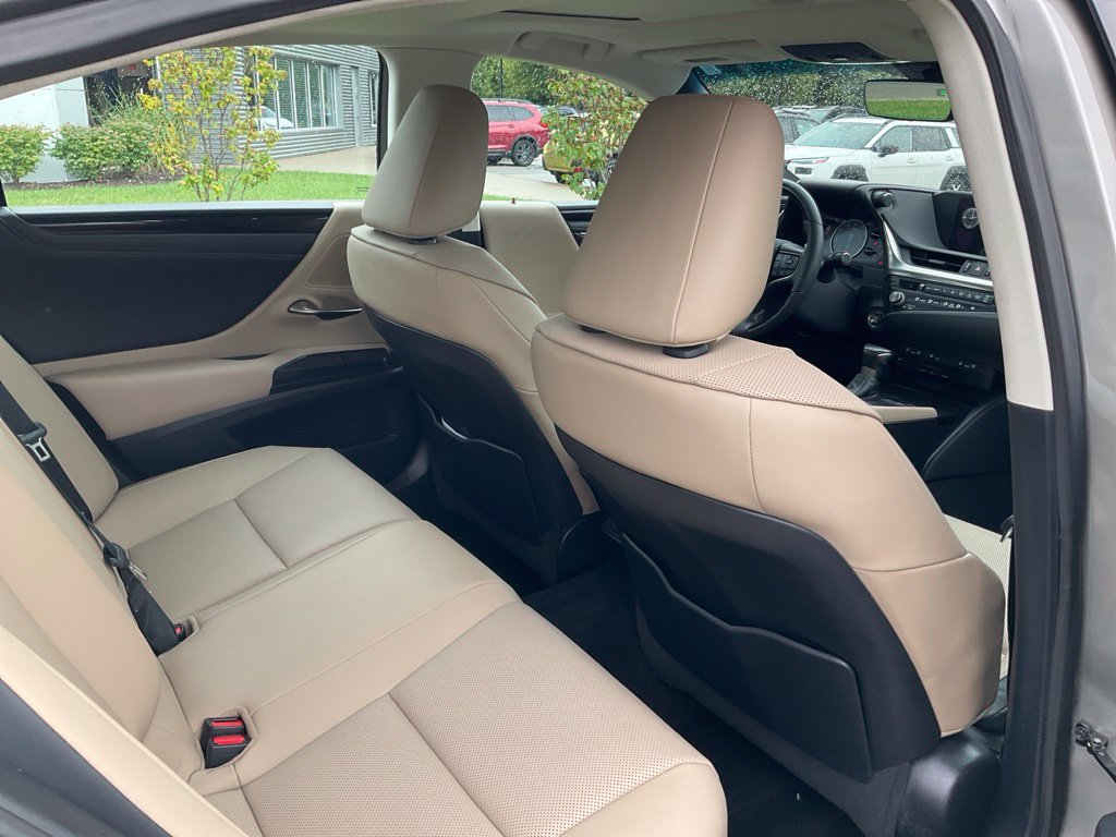 Used 2021 Lexus ES 250 w/ Premium Package AWD/4WD image 14