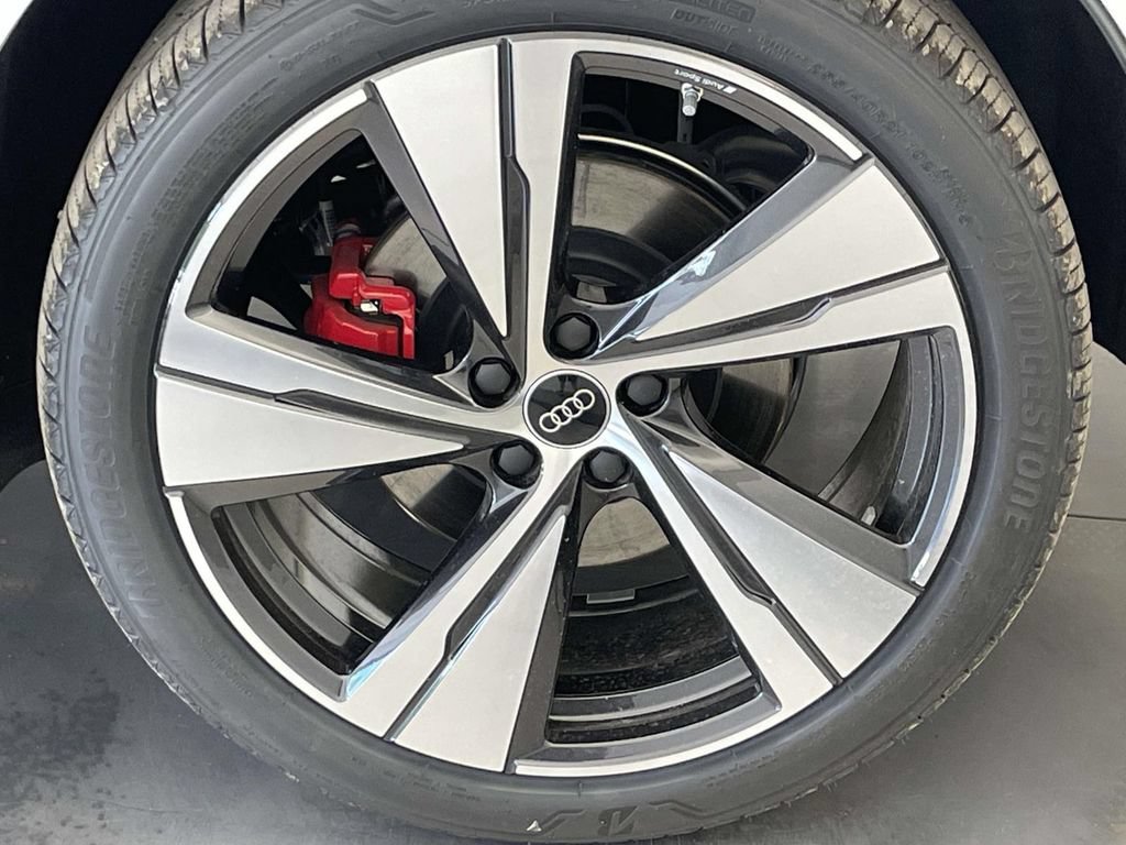 New 2026 Audi SQ5 Premium Plus AWD/4WD image 12