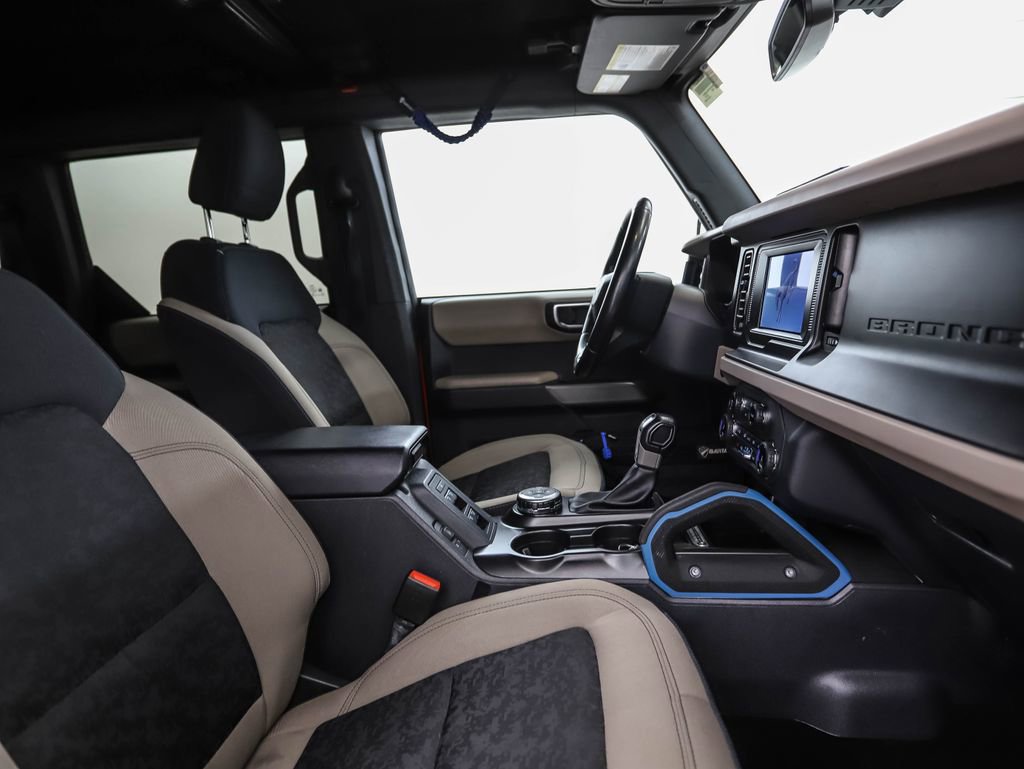 Used 2022 Ford Bronco Wildtrak image 28