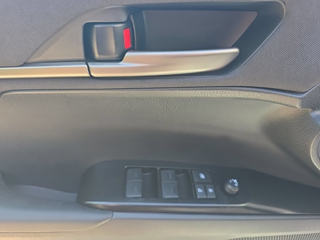 Used 2026 Toyota Camry LE FWD image 21