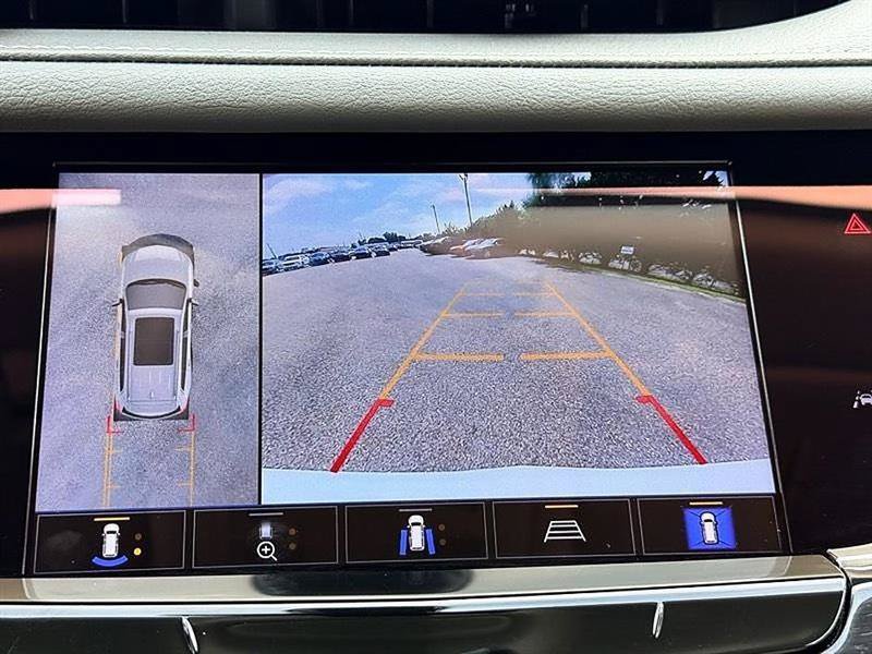 Used 2022 Cadillac XT6 Premium Luxury w/ Technology Package FWD image 46
