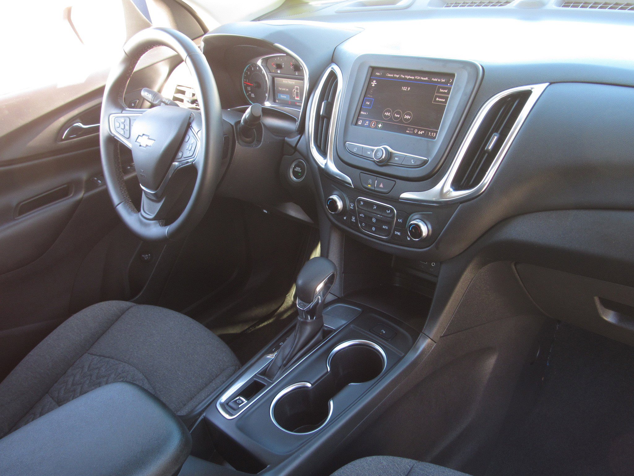 Used 2024 Chevrolet Equinox LT image 9