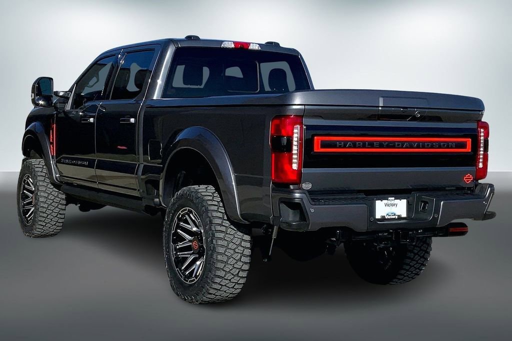 New 2026 Ford F250 Lariat w/ Black Appearance Package AWD/4WD image 3
