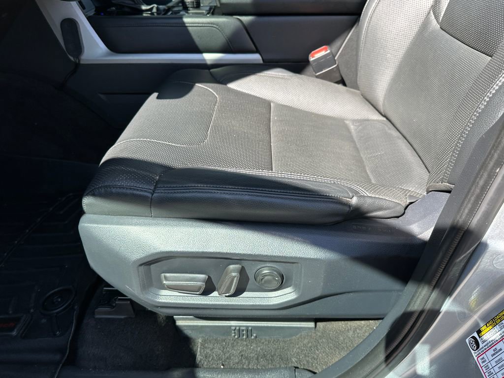 Used 2022 Toyota Tundra Limited image 24