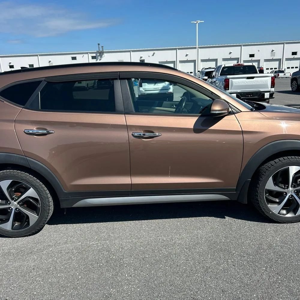Used 2017 Hyundai Tucson Limited w/ Limited Ultimate Package 03 AWD/4WD image 11