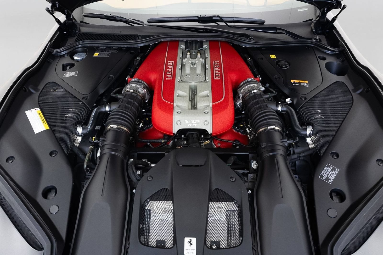 Used 2021 Ferrari 812 GTS RWD image 51