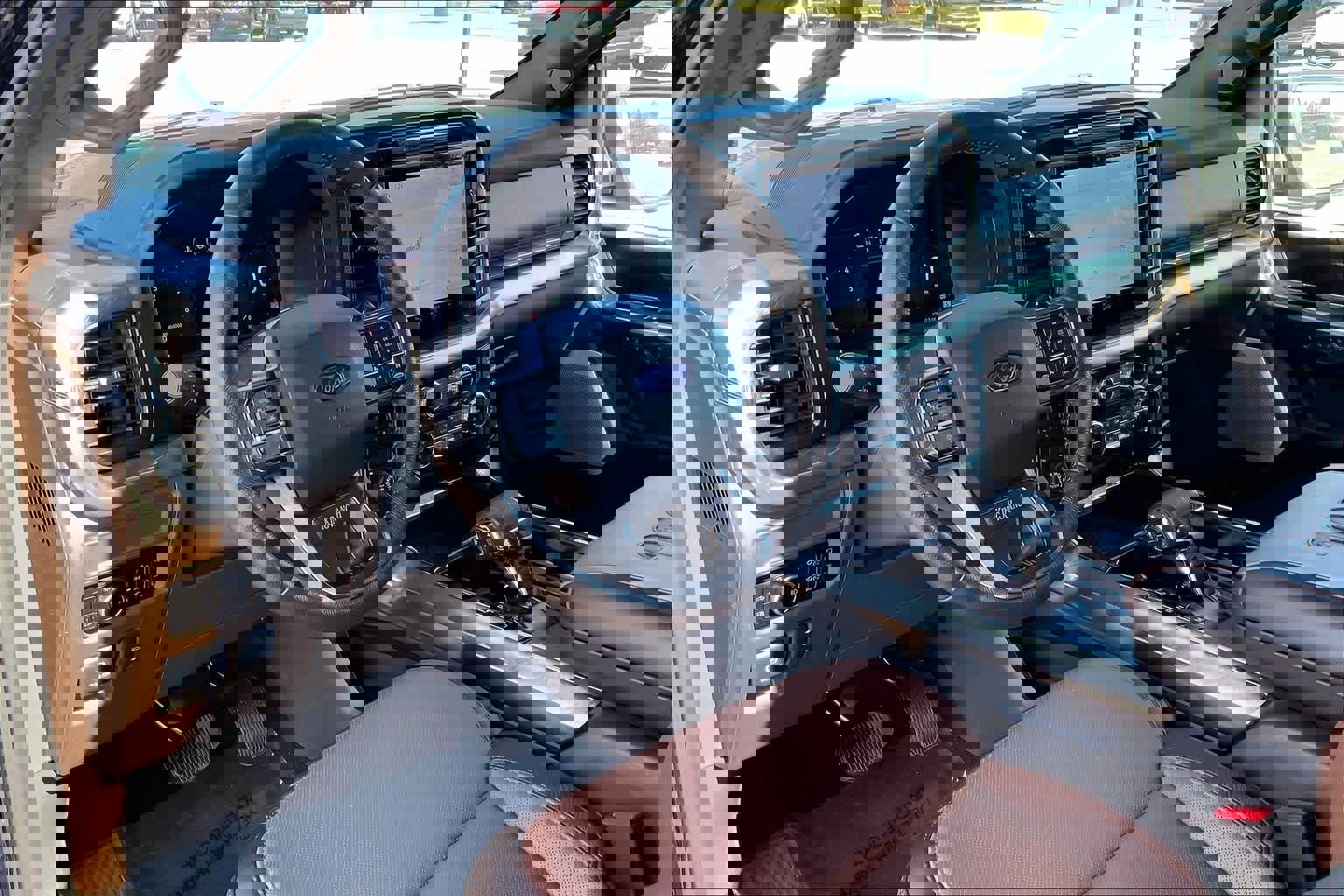 Certified 2025 Ford F150 King Ranch image 17