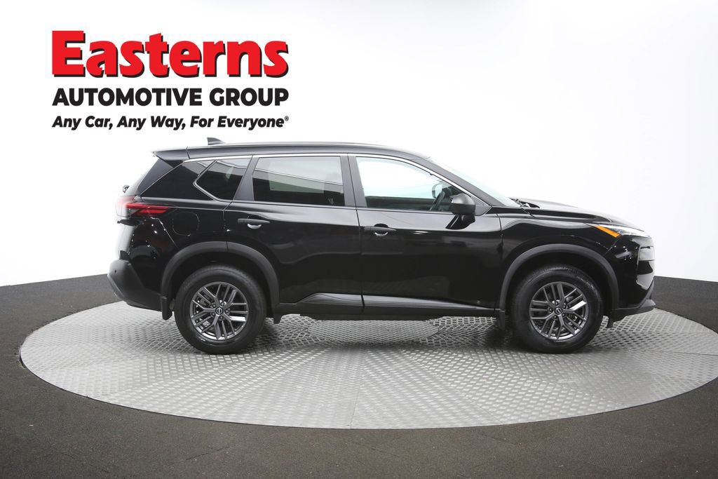 Used 2023 Nissan Rogue S AWD/4WD image 44