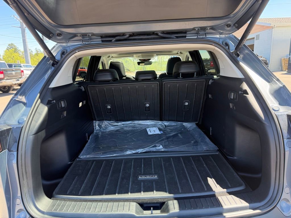 Used 2023 MAZDA CX-50 AWD 2.5 S w/ Cargo Package image 27