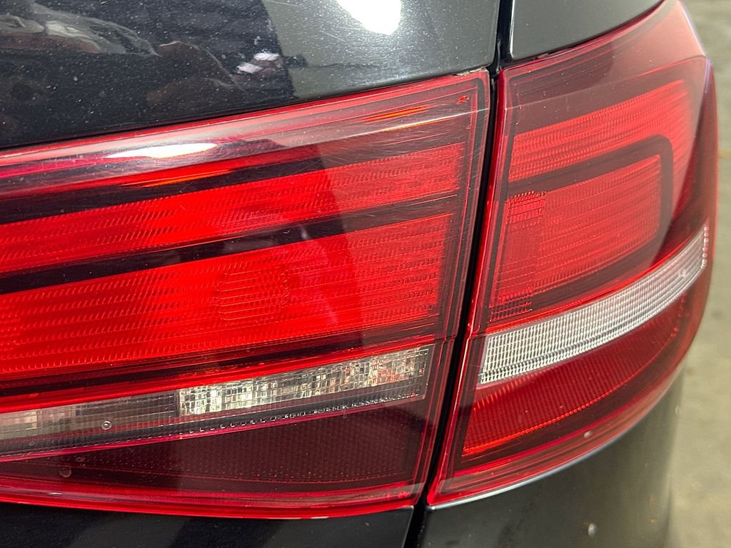 Used 2016 Volkswagen Jetta Sport image 31