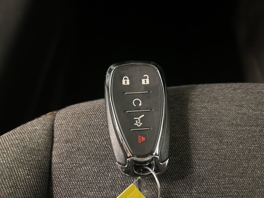 Used 2023 Chevrolet Equinox LT w/ Driver Convenience Package AWD/4WD image 37