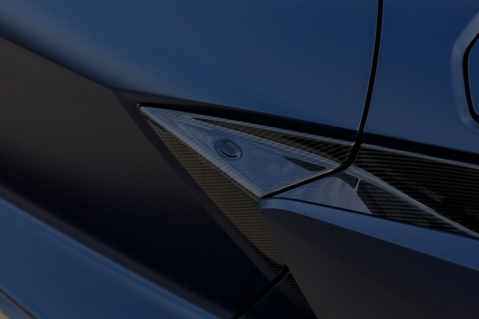 Used 2025 Lamborghini Revuelto image 42