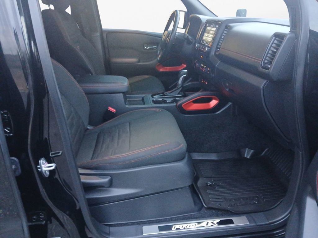 Used 2023 Nissan Frontier PRO-4X w/ Technology Package image 24