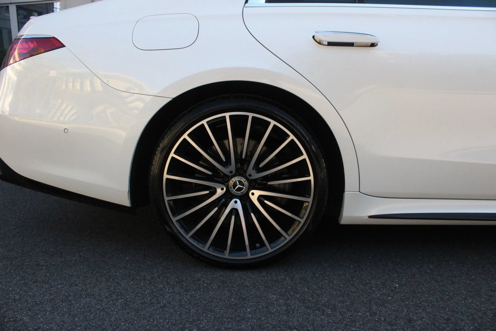 Used 2022 Mercedes-Benz S 580 4MATIC Sedan image 6