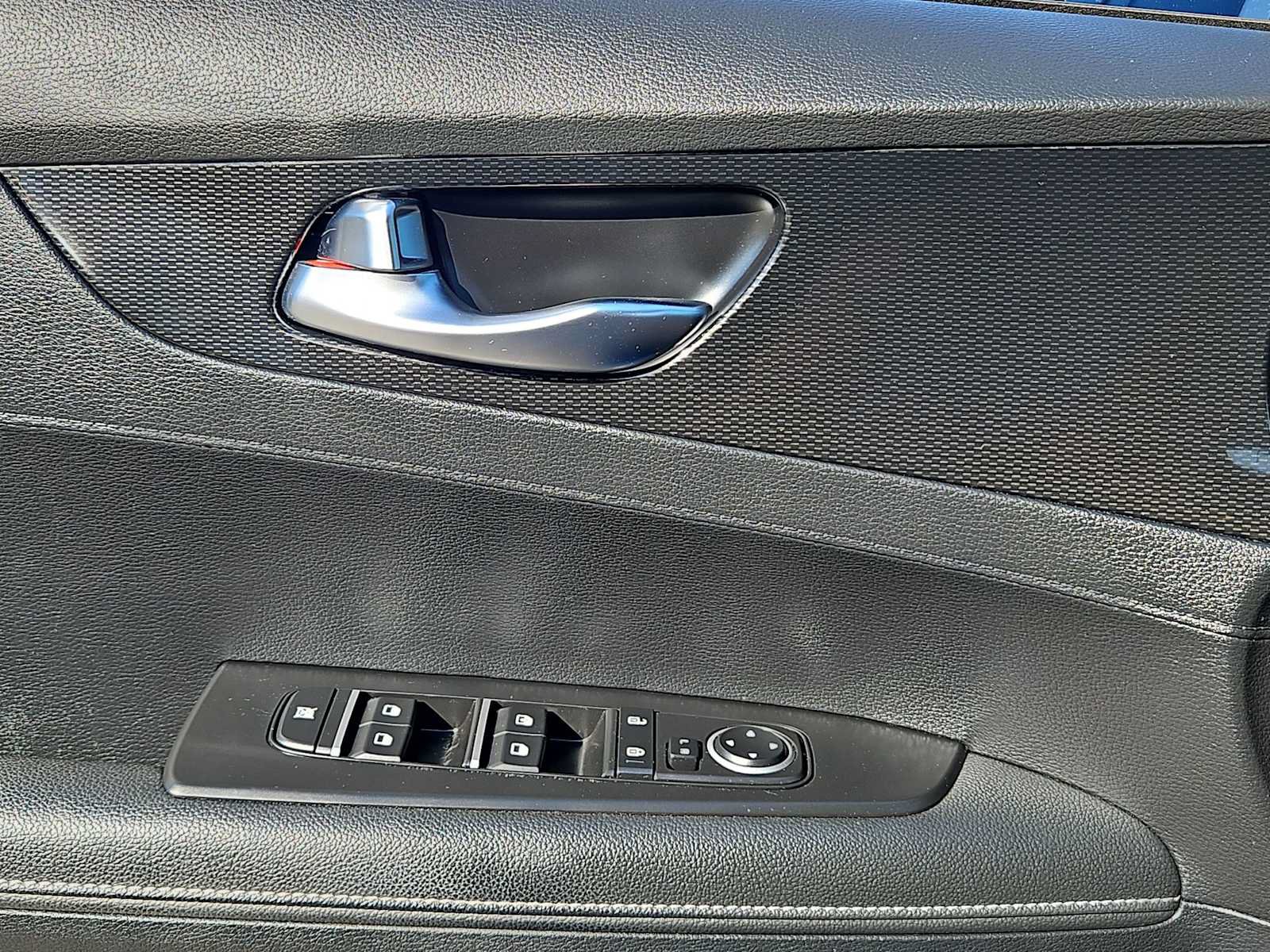 Used 2023 Kia Forte GT-Line FWD image 28