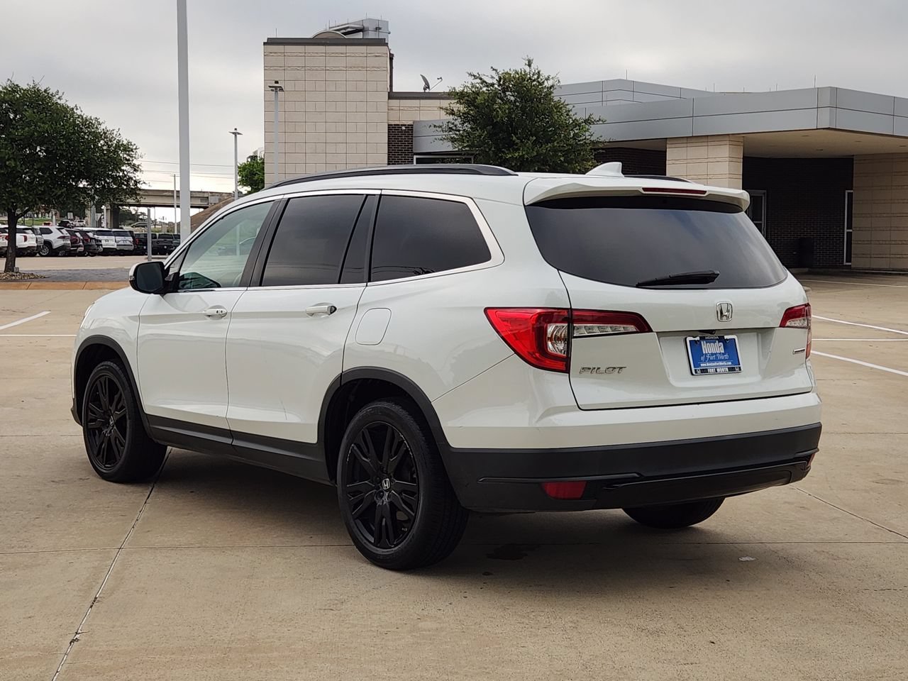 Certified 2021 Honda Pilot Special Edition image 6