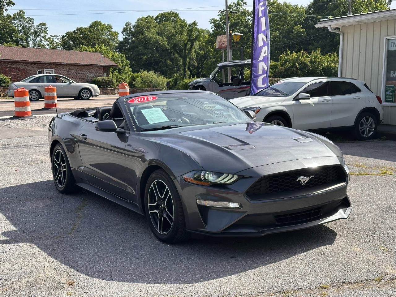 Used 2018 Ford Mustang Premium RWD image 3