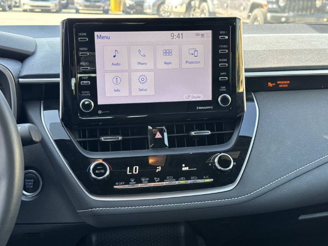 Used 2021 Toyota Corolla SE FWD image 24