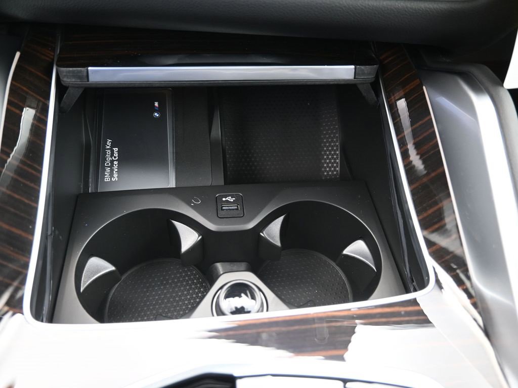 New 2026 BMW X6 xDrive40i w/ Premium Package image 15