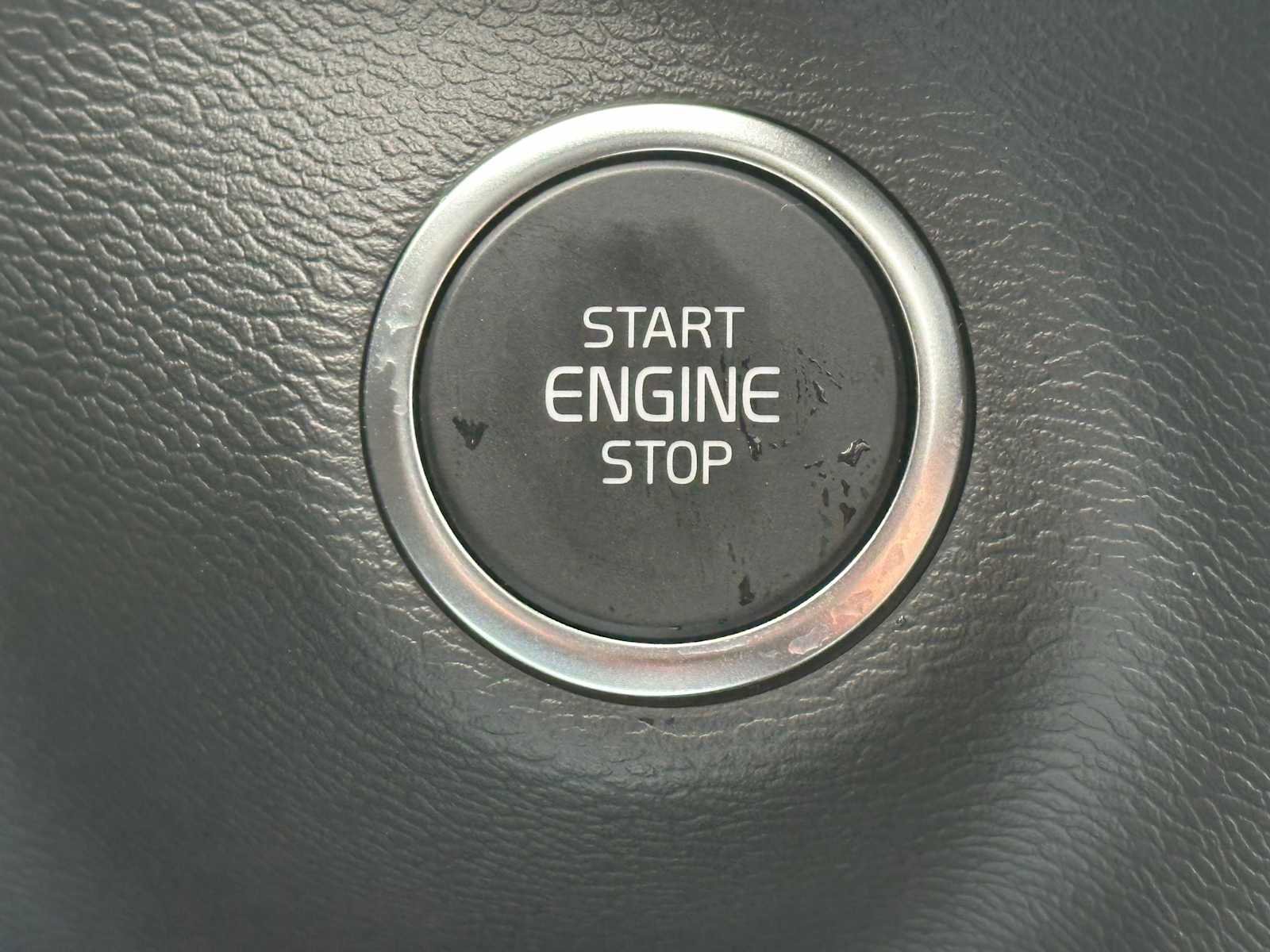 New 2026 Volvo XC40 B5 Ultra w/ Climate Package image 34