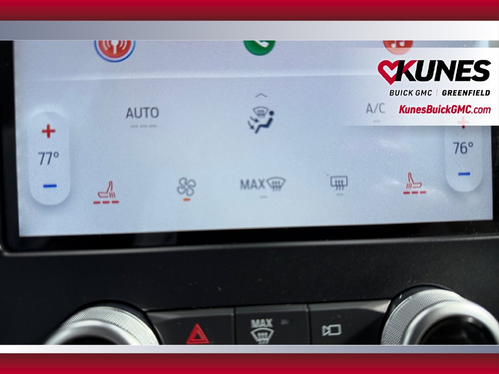 Used 2024 Ford Edge SEL AWD/4WD image 32
