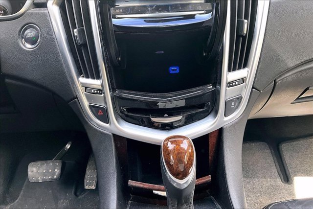 Used 2015 Cadillac SRX Luxury w/ Driver Awareness Package AWD/4WD image 16