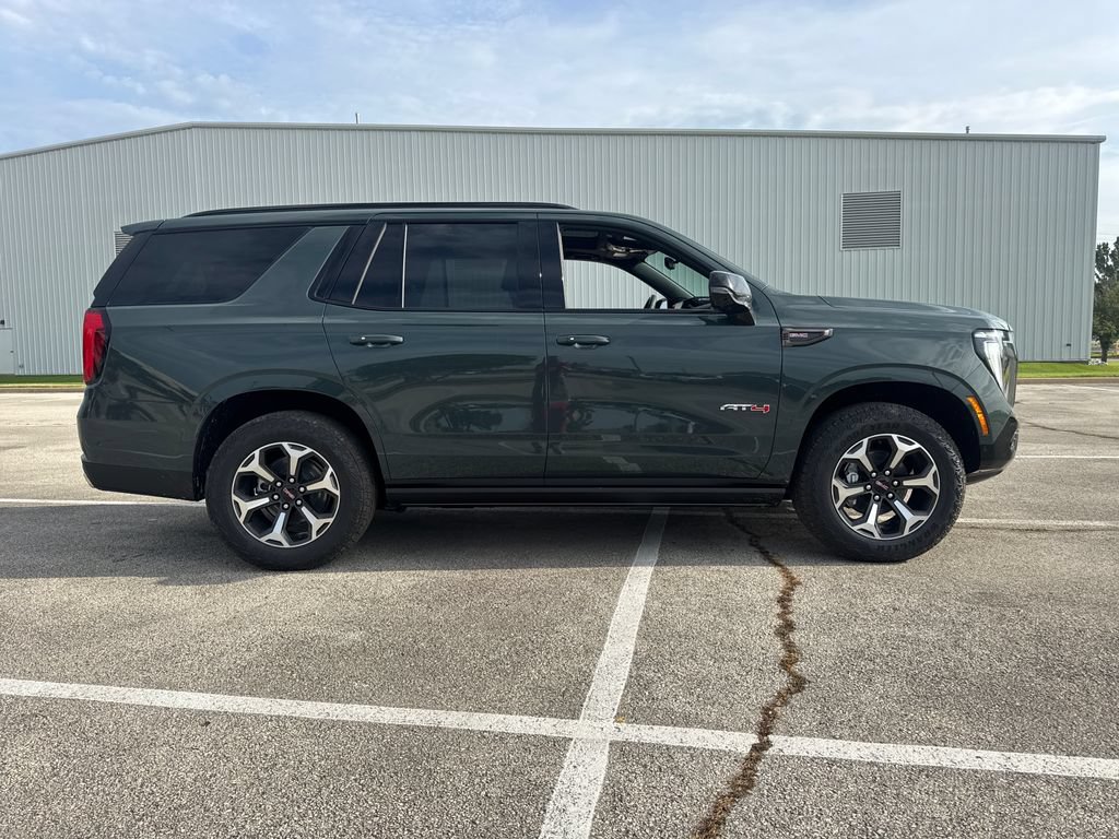 New 2026 GMC Yukon AT4 Ultimate w/ LPO, Floor Liner Package AWD/4WD image 7
