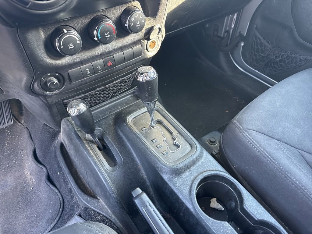 Used 2018 Jeep Wrangler Unlimited Sport S image 11