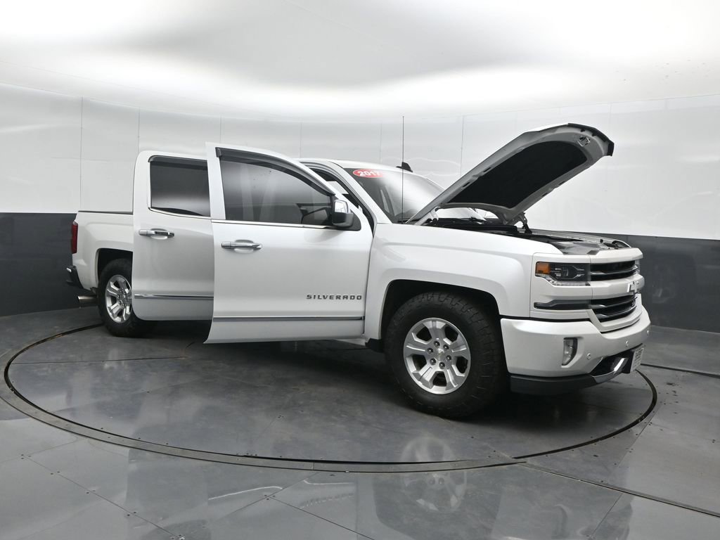 Used 2017 Chevrolet Silverado 1500 LTZ Z71 w/ LTZ Plus Package image 57