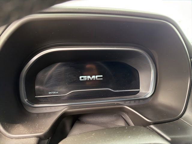 Used 2022 GMC Yukon SLE AWD/4WD image 11