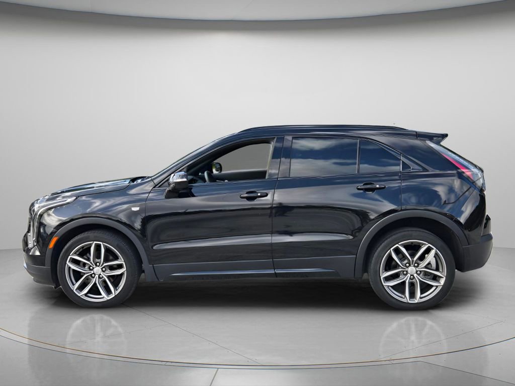 Used 2023 Cadillac XT4 Sport image 3