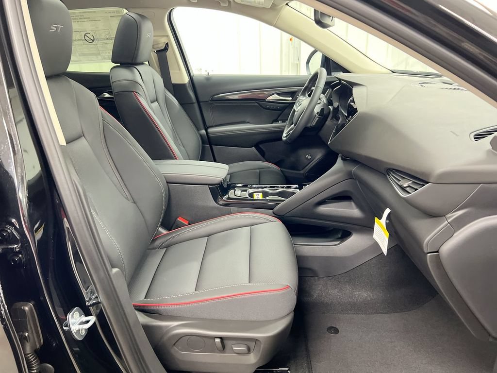 Used 2023 Buick Envision Essence w/ Sport Touring Package AWD/4WD image 22