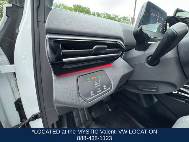 Certified 2023 Volkswagen ID.4 Pro AWD/4WD image 35