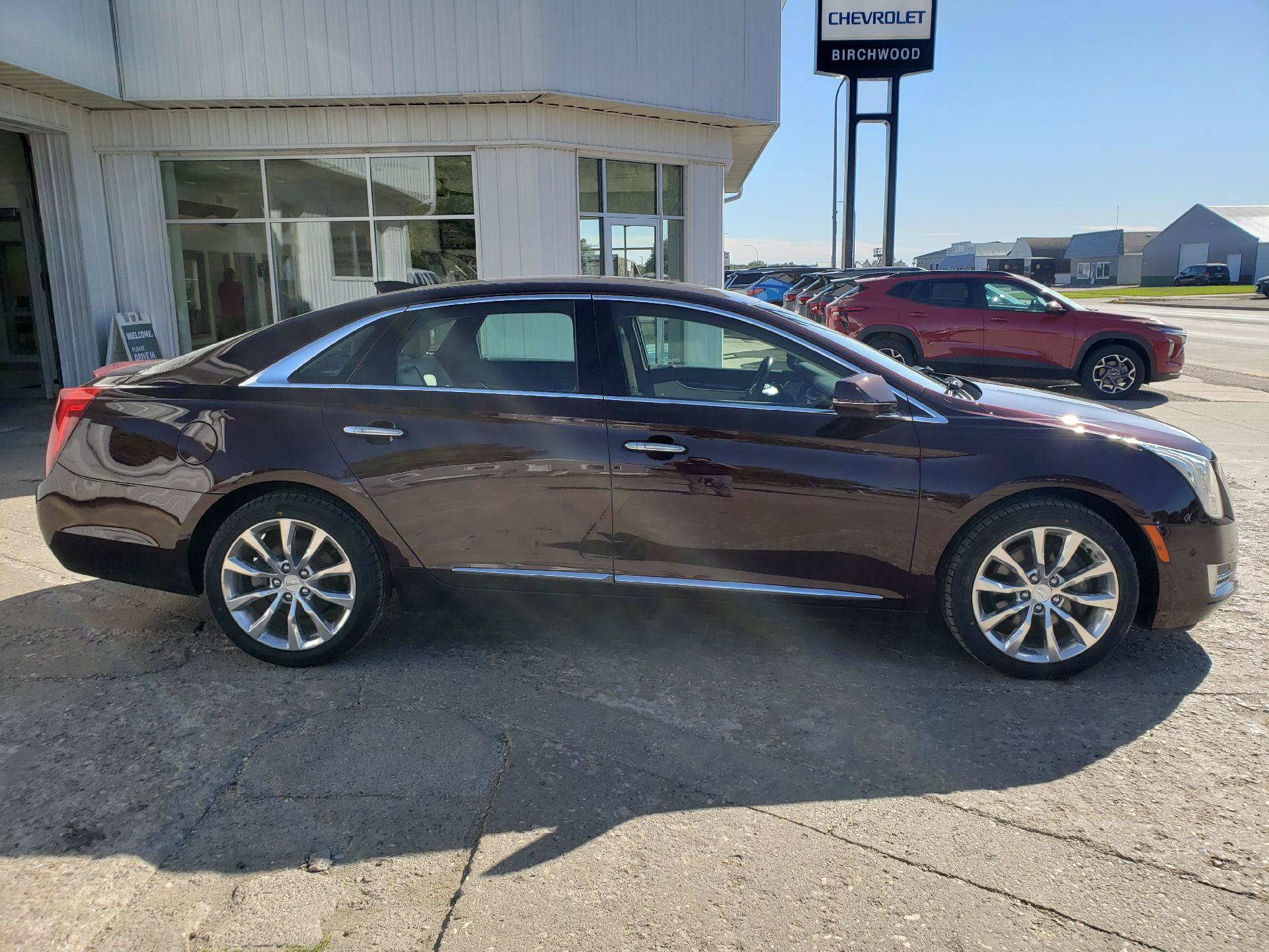 Used 2017 Cadillac XTS Premium Luxury FWD image 7
