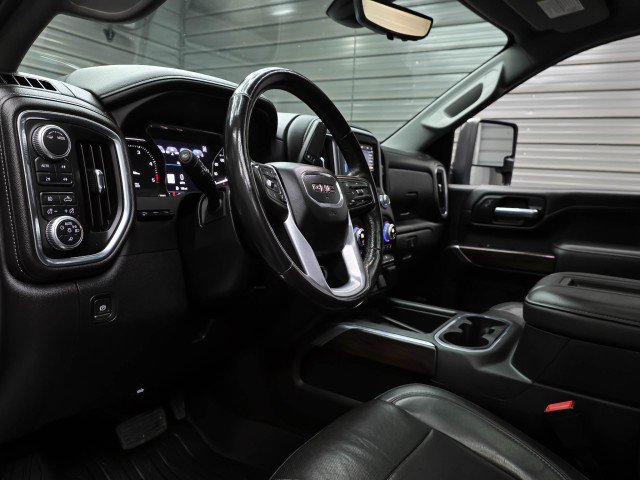 Used 2020 GMC Sierra 3500 SLT w/ SLT Premium Plus Package AWD/4WD image 16